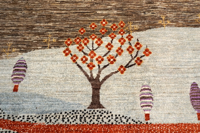 https://www.resai.de/ carpethaus/2177- carpet/orient carpet-afghan-ziegler-design-naturmotive-10.JPG