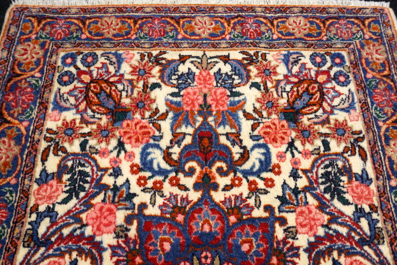 https://www.resai.de/ carpethaus/2679-carpet/orient carpet-perser carpet-beige-8.JPG