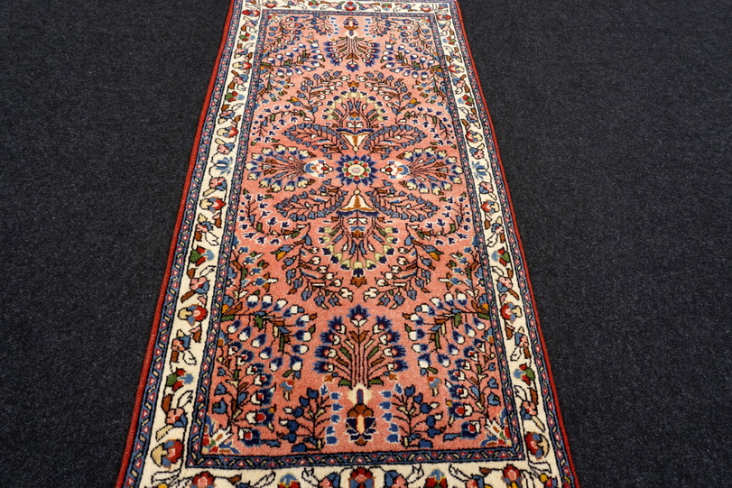 https://www.resai.de/ carpethaus/3085- carpet/perser carpet-rotrost-beige-4.JPG