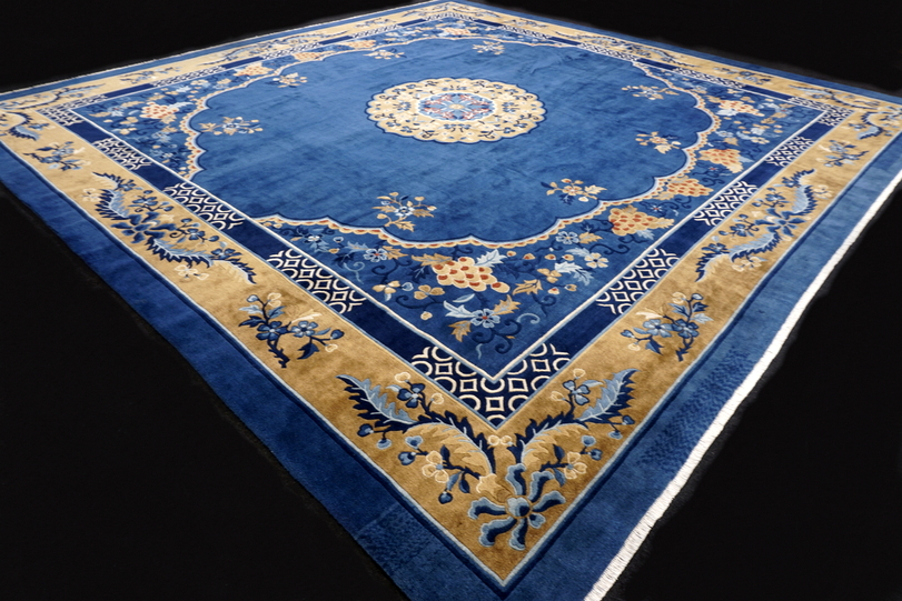 https://www.resai.de/ Carpethaus/3114- Carpet/Orient Carpet-china-blau-uebermass-5.JPG