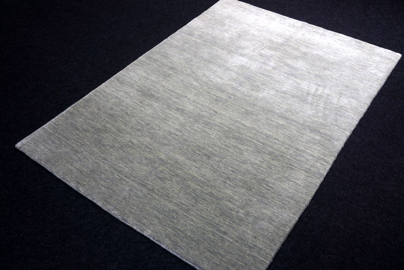 https://www.resai.de/ carpethaus/3240- carpet/orient carpet-gabbeh-loribaft-modern-12.JPG