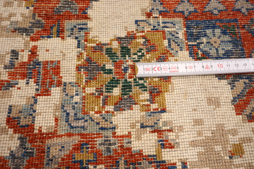 https://www.resai.de/ carpethaus/3406- carpet/designer-orient carpet-vintage-used-look-21.JPG
