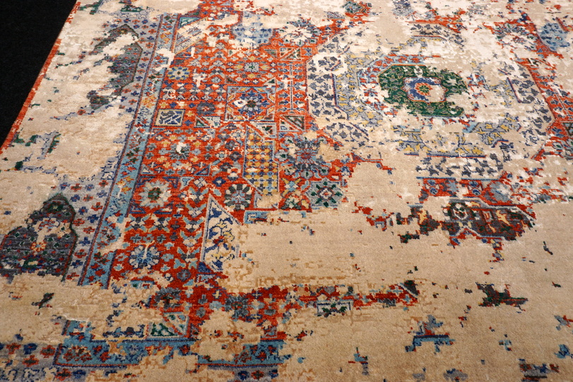 https://www.resai.de/ carpethaus/3406- carpet/designer-orient carpet-vintage-used-look-7.JPG
