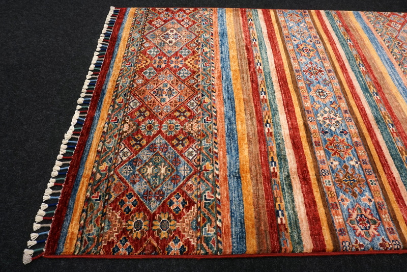 https://www.resai.de/ carpethaus/3554- carpet/orient carpet-khorjin-ariana-shaal-15.JPG