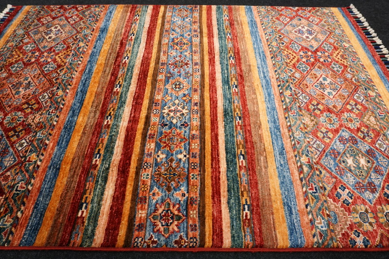 https://www.resai.de/ carpethaus/3554- carpet/orient carpet-khorjin-ariana-shaal-16.JPG