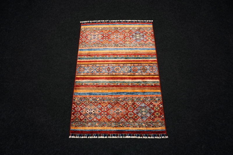 https://www.resai.de/ carpethaus/3554- carpet/orient carpet-khorjin-ariana-shaal-17.JPG