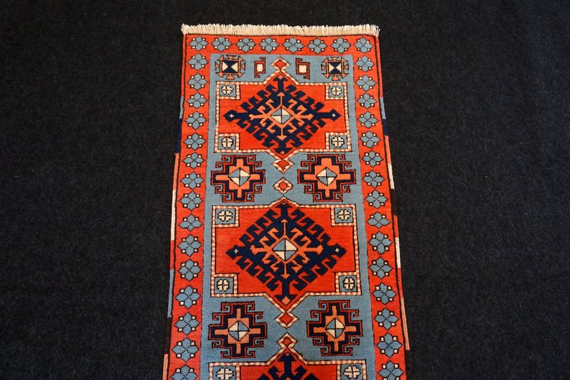 https://www.resai.de/carpet-house/carpet-1300/orientcarpet-milas-laeufer-5.JPG